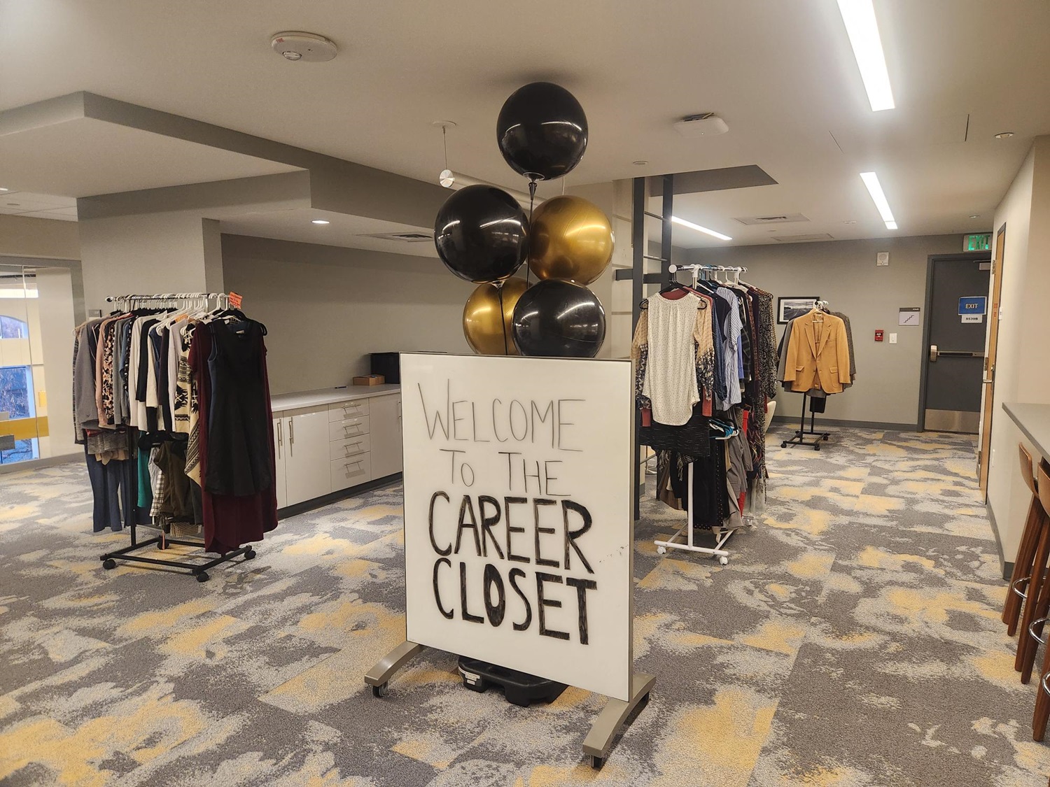 LynxConnect Career Closet